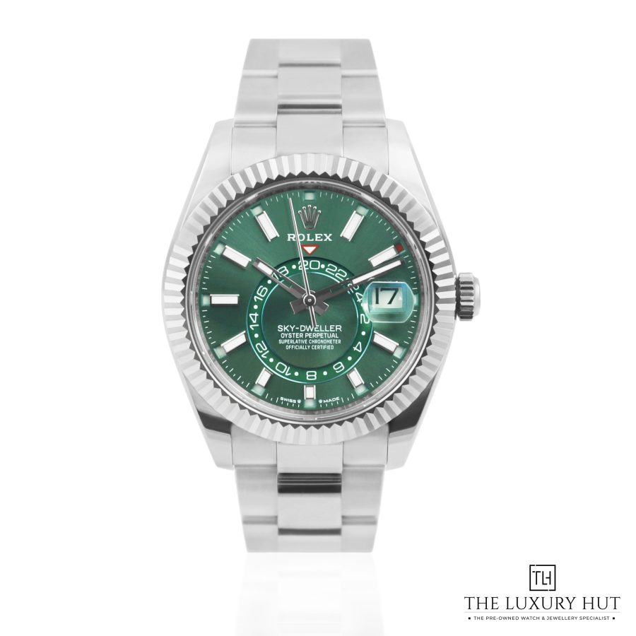 Rolex Sky Dweller 42 Green Dial LB284 a