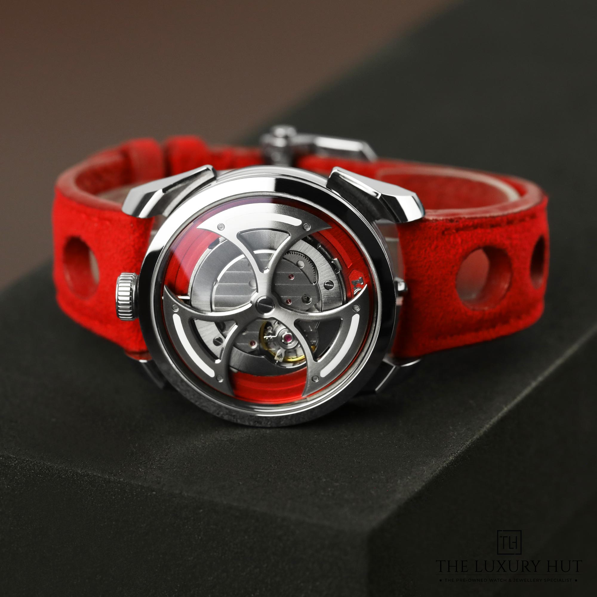 2024/08/MBF_-M.A.D.1-RED_Alcantara_Jack_290824-c.jpg