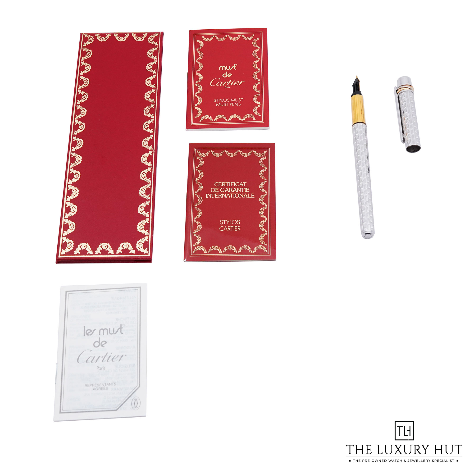2025/06/Cartier_Must_De_Cartier_Trinity_Fountain_Pen_LB620-e.jpg