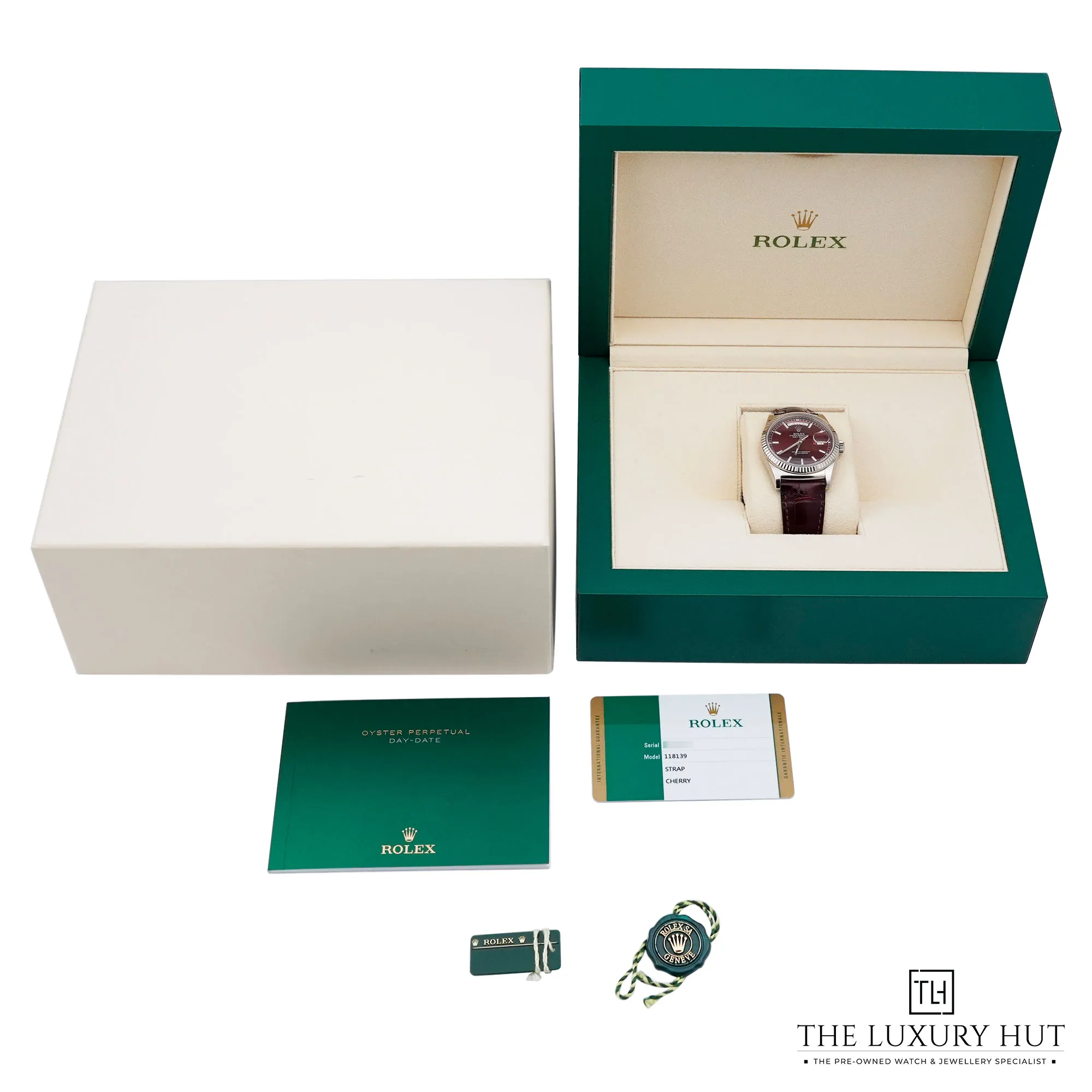 2025/10/906ef5ec-bb2b-4307-9617-8ee7be1c64ceRolex_Day-Date_White_Gold_36_Cherry_Dial_New_39299-f.webp