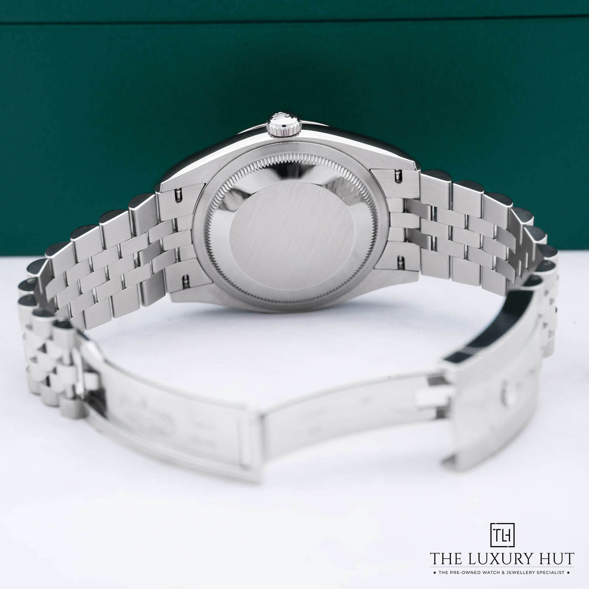 2025/10/Rolex_Datejust_36mm_Steel__Gold_Black_Diamond_LB700-c.jpg