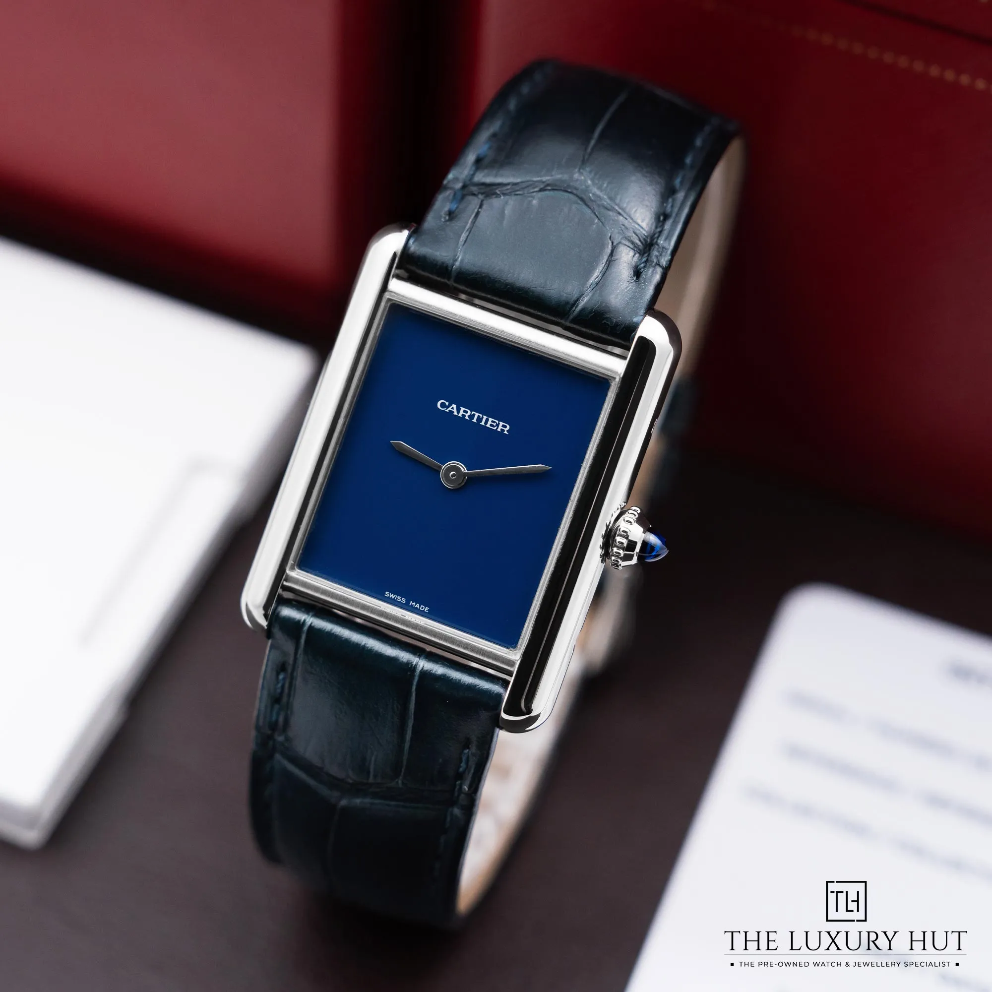 2026/01/0a1c3ecf-7eaf-470c-8c38-e16499ad6279Cartier_Tank-Must_Large_Steel_Blue_Dial_52521-bb1.jpg.webp