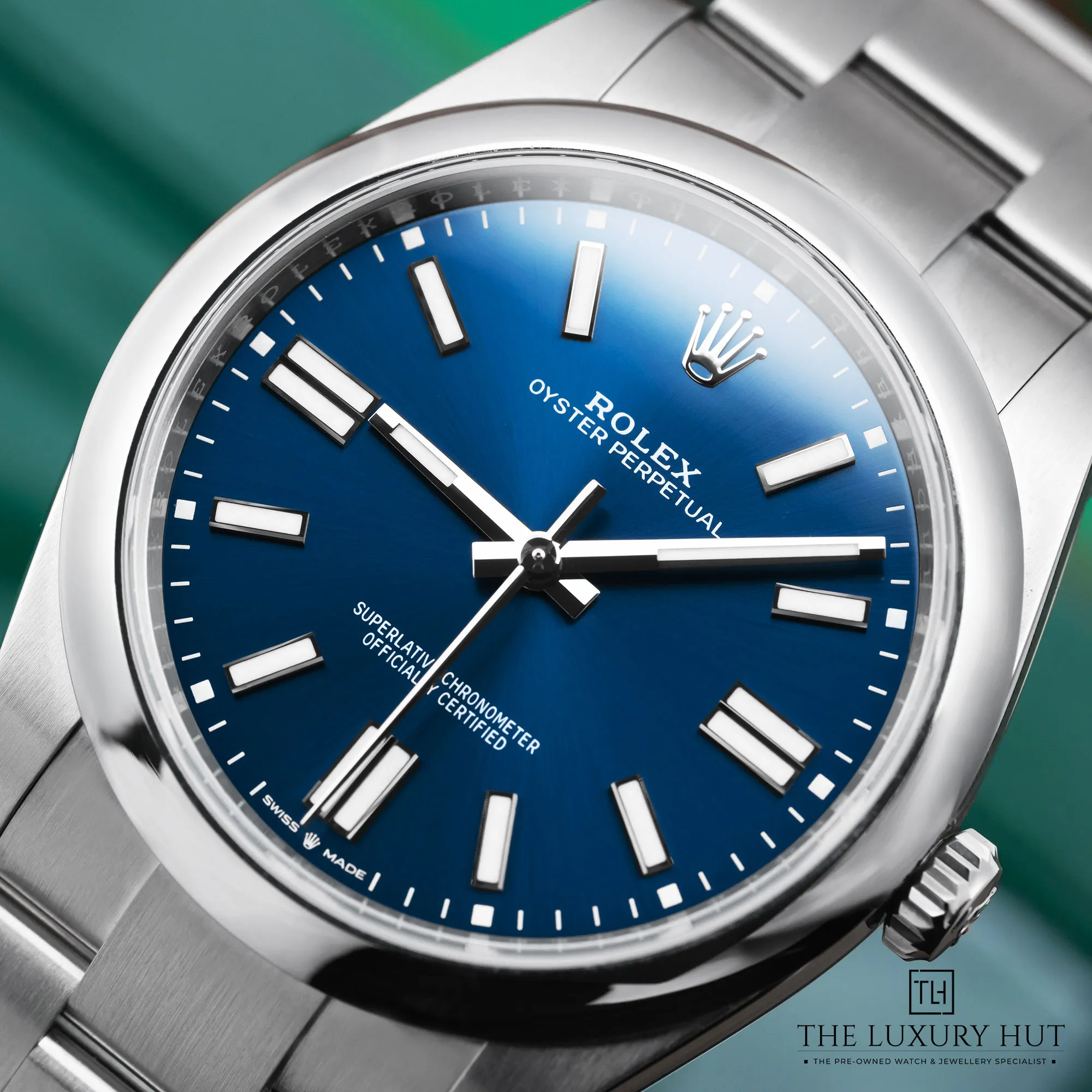 2026/01/23459928-777c-42b4-855f-d85f4070cbf0Rolex_Oyster_Perpetual_41_Steel_Blue_Dial_52495-e.jpg.webp