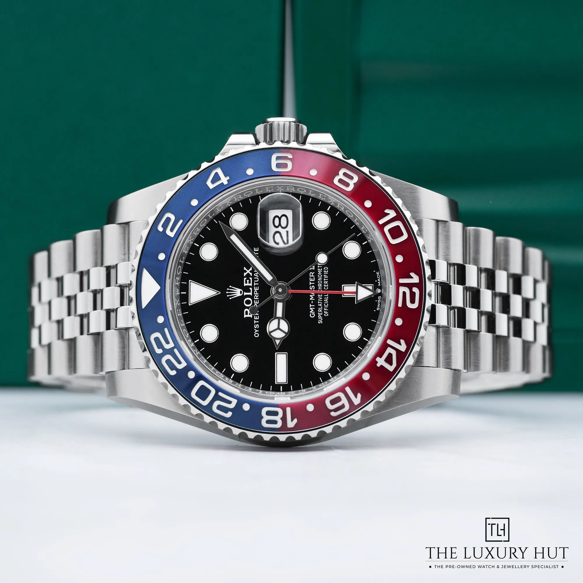 2026/01/4b42e47f-2d0e-4170-b54d-8a6c83f591c2Rolex_GMT-Master_II_PEPSI_Steel_40mm_Black_Dial_52577-b.jpg.webp