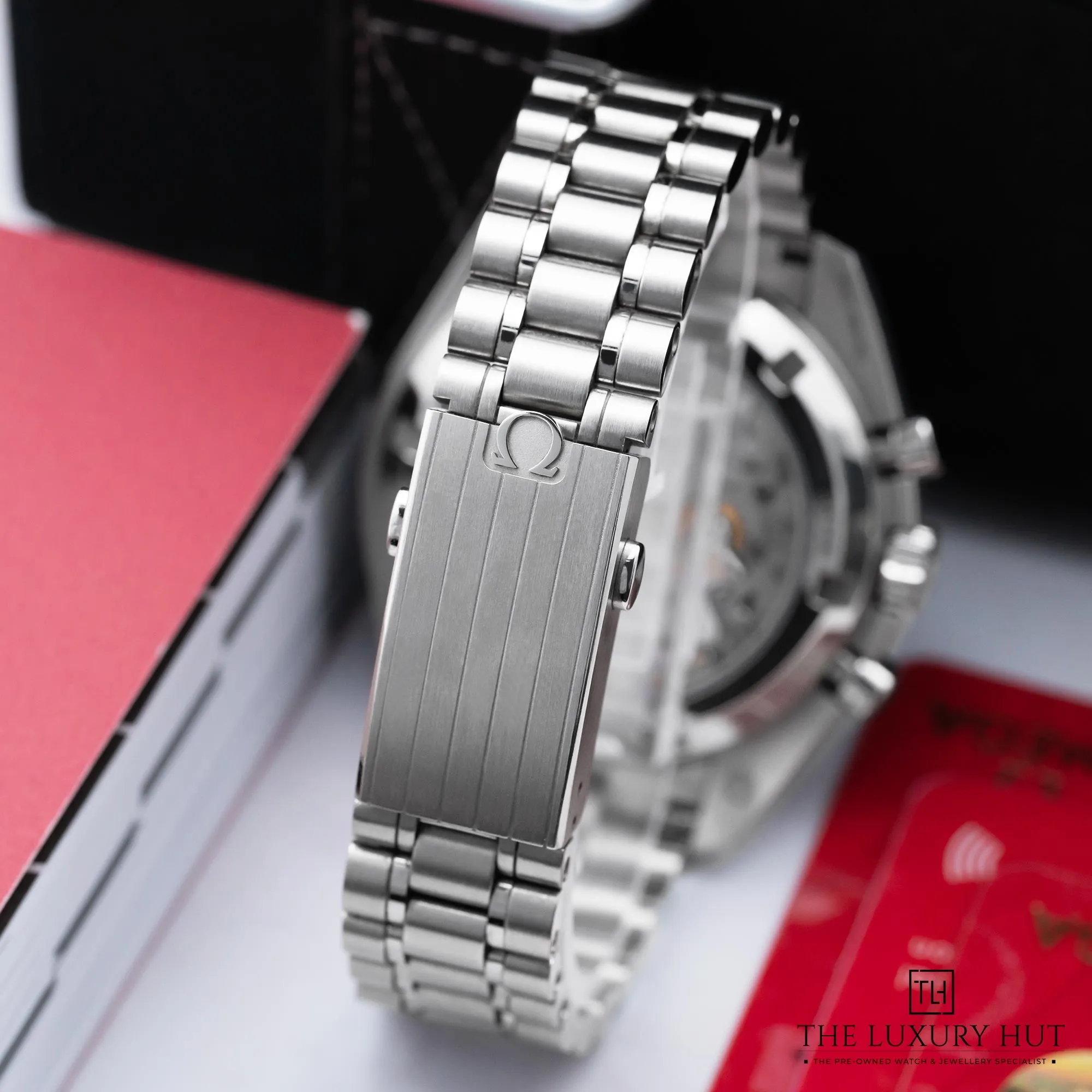 2026/01/c68627e9-bcf0-4ea9-baf5-4eb78a11099cOmega_Speedmaster_Moonwatch_Steel_42mm_Black_52534-d.jpg.webp