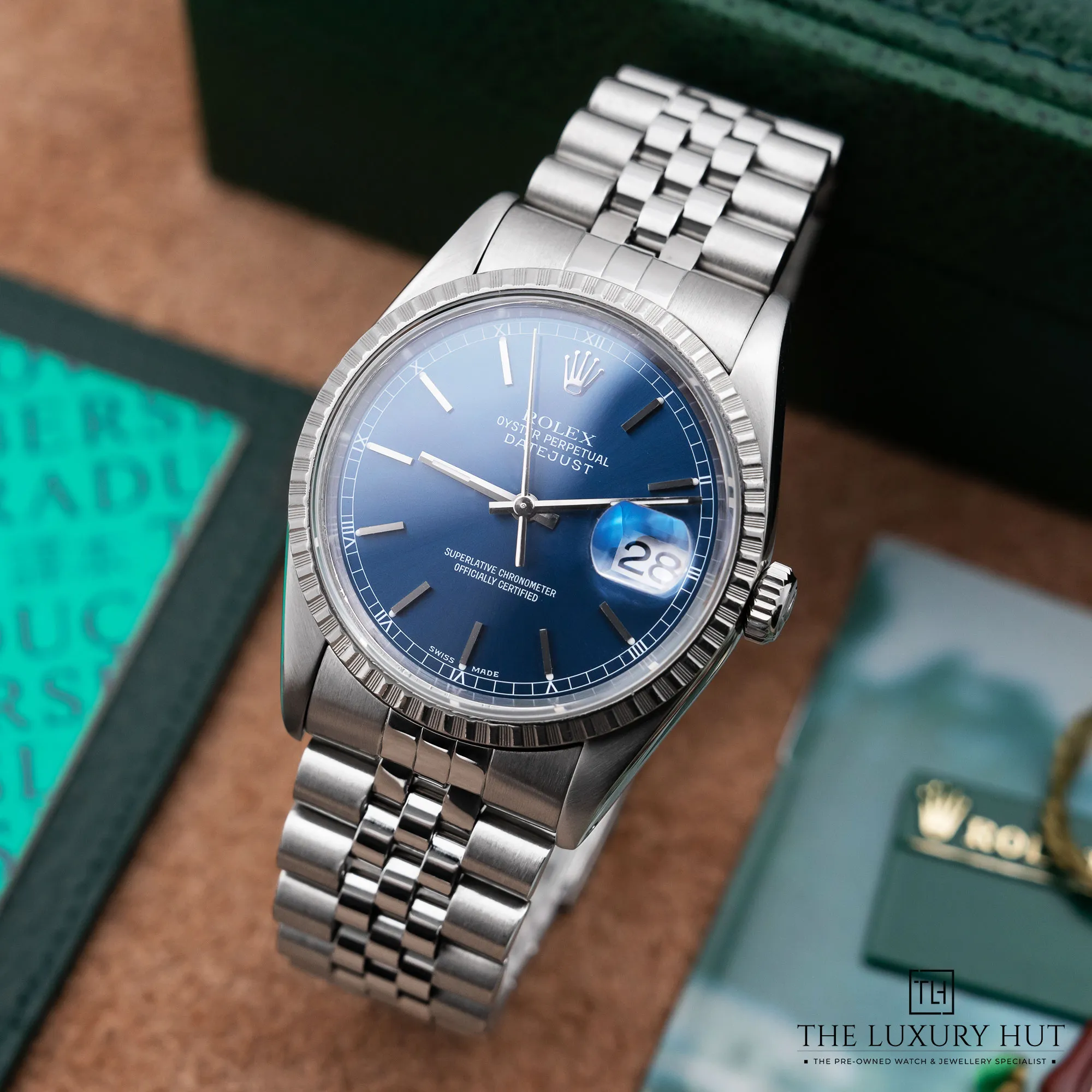 2026/02/55fe6120-1bce-49d9-9d0f-a104ee469398Rolex_Datejust_Steel_36mm_Blue_Baton_Dial_52583-b.jpg.webp