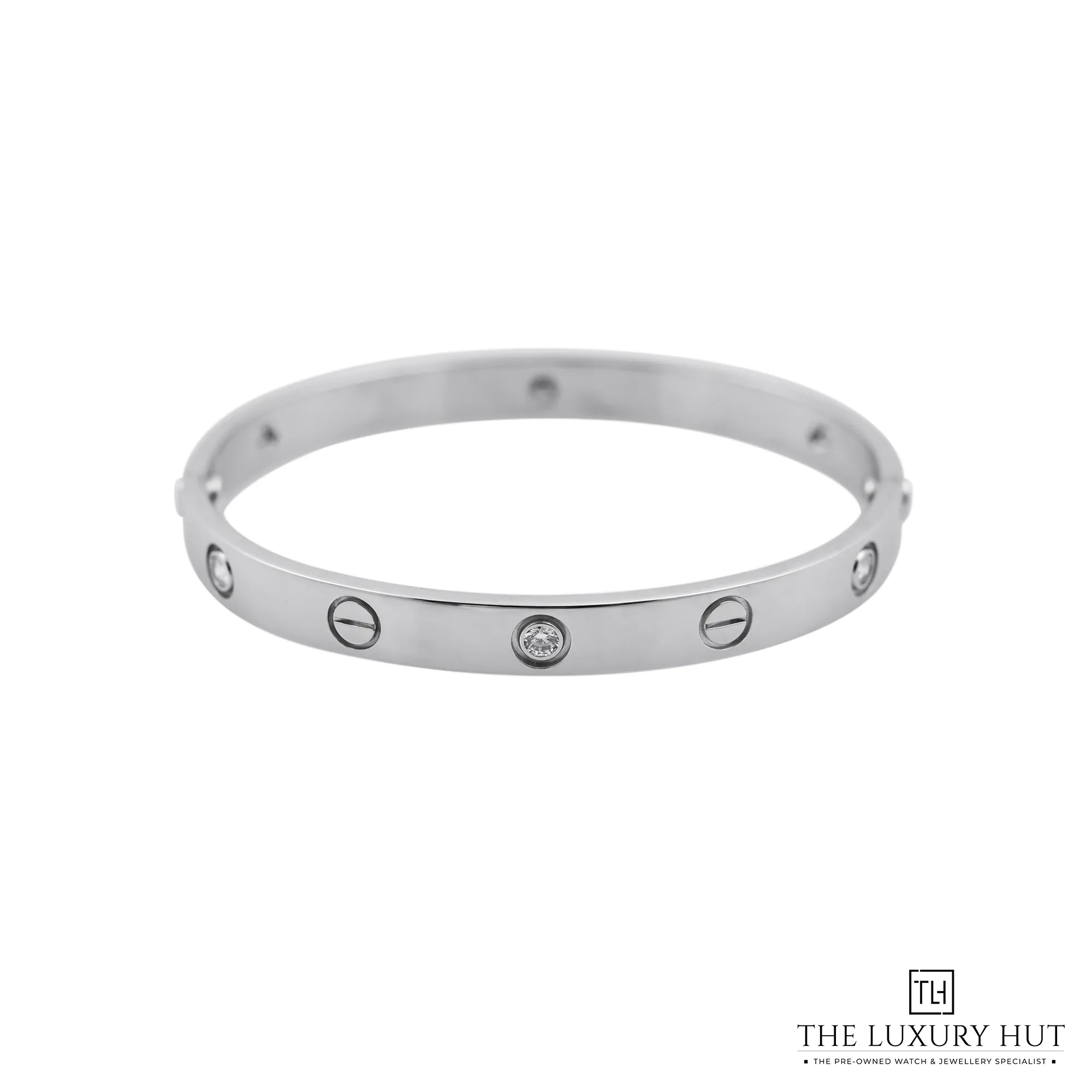 2026/06/71e55303-5eeb-48ff-904b-7b74ea85dea9Cartier_LOVE_Bracelet_Classic_Diamonds_White_Gold_52983-a.jpg.webp