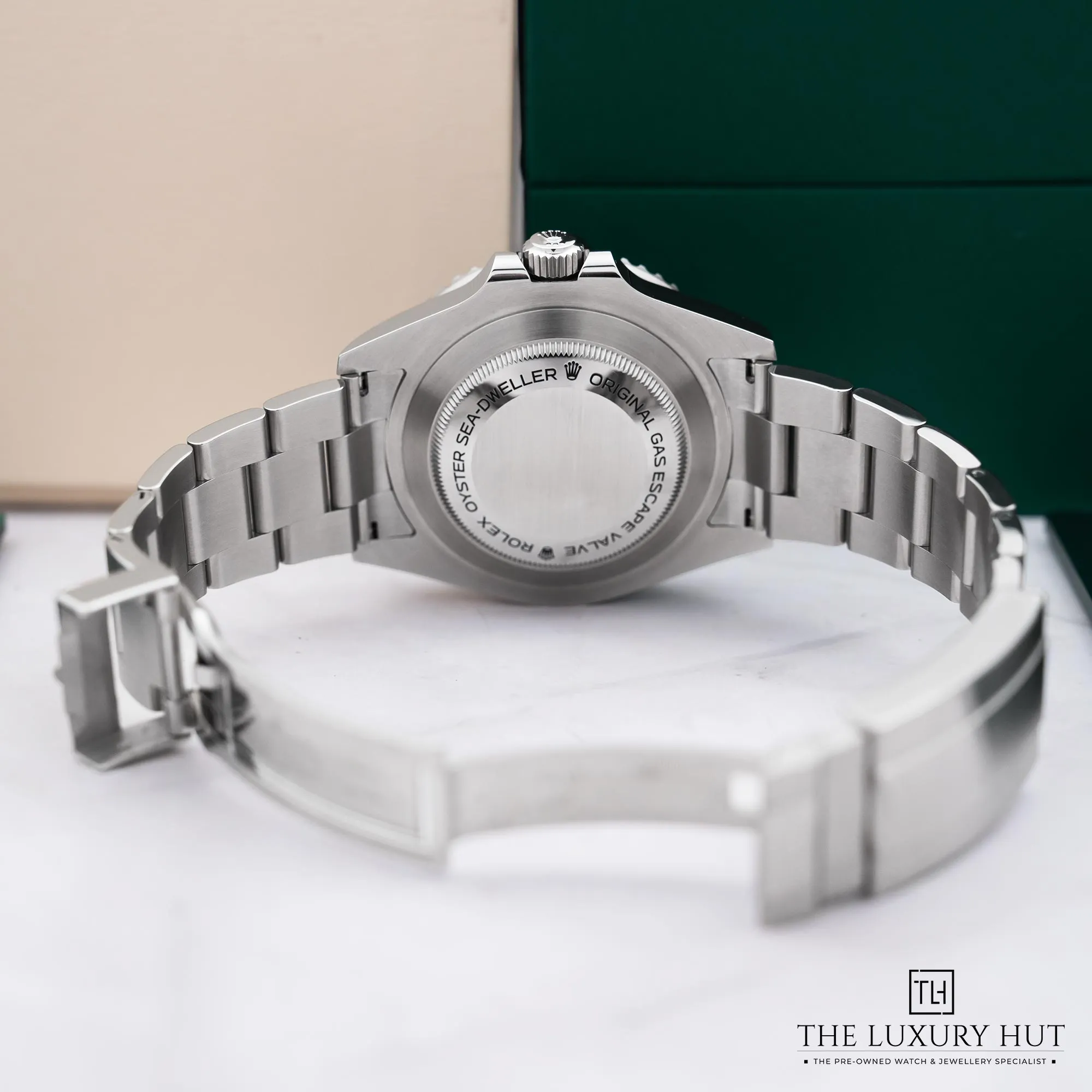 2026/06/91c02d1e-31d6-4476-ba14-d3dad59dd4b7Rolex_Sea-Dweller_Steel_43mm_Black_Dial_52987-c.jpg.webp