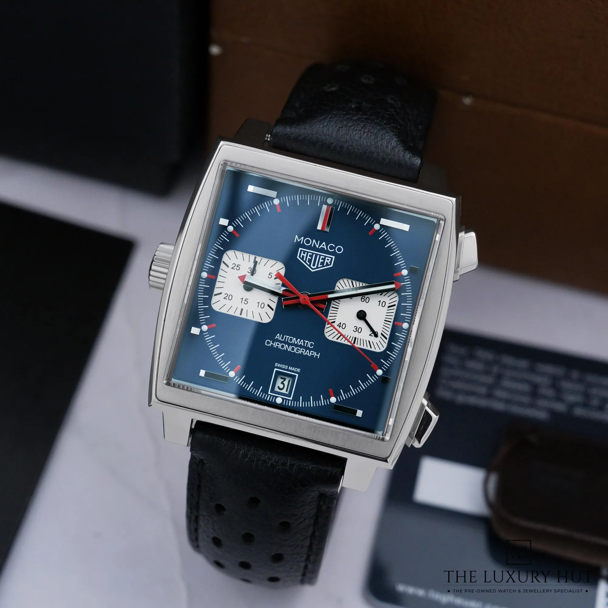 2026/07/b8c273b8-94ac-46e4-bac9-c38a11adea74TAG_Heuer_Monaco_Chronograph_Steel_39mm_Blue_53176-b.jpg.webp