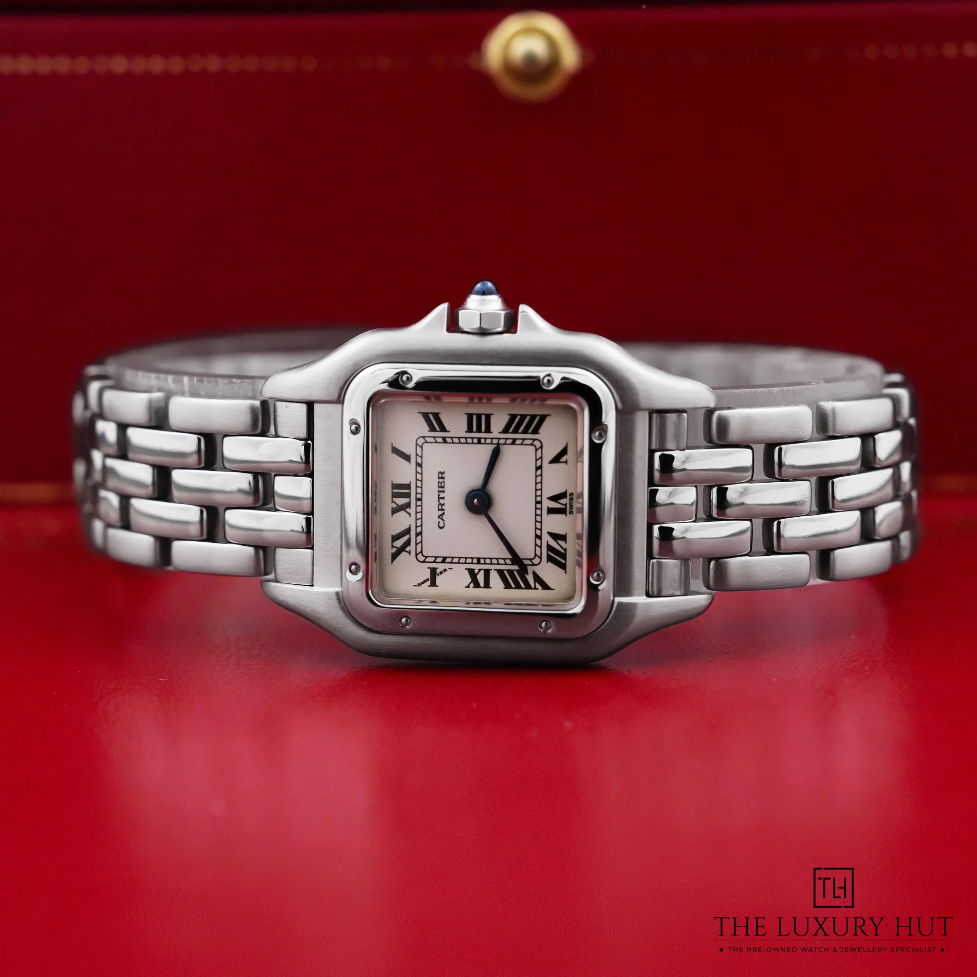 2026/10/2727cec4-4115-41d1-b33e-350a9a9dbe62Vintage_Cartier_Panthere_Small_Stainless_CreamIvory_53345-c.jpg.webp