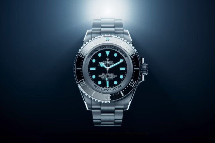 rolexs first titanium watch