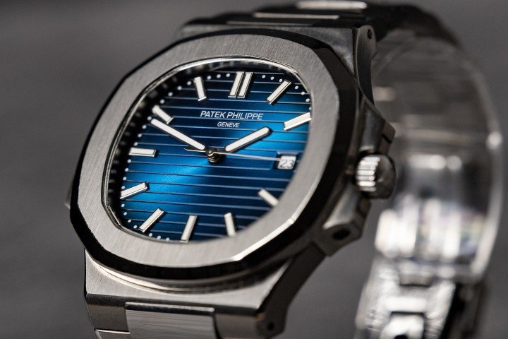 sell a patek philippe watch