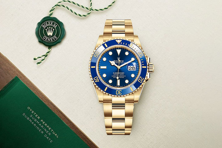 Gold Submariner