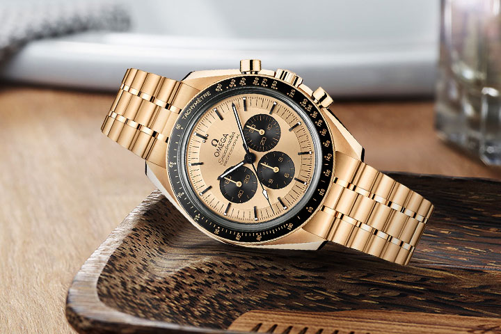 omega speedmaster moonwatch