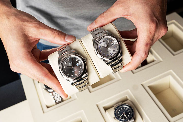 Selling vs  Consignment watch