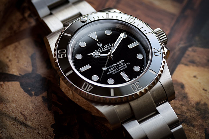 steel Submariner