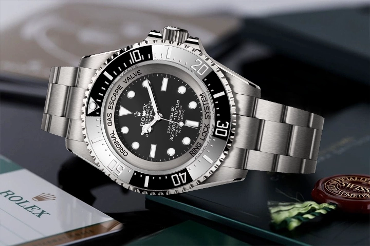 Rolex dive watch