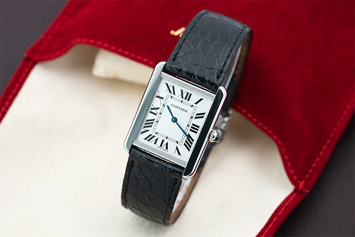 Cartier Tank Solo 2715
